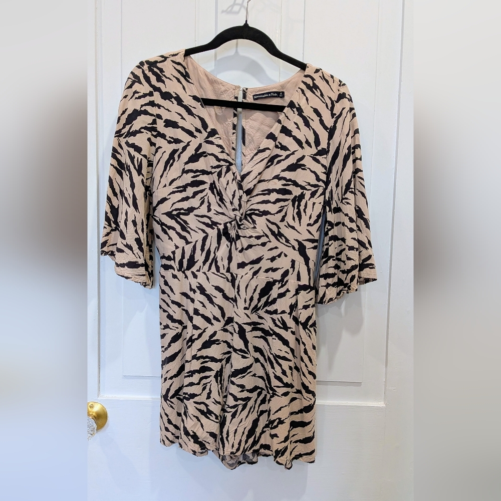 Abercrombie & Fitch Tiger Animal Print Romper | Medium